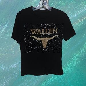Morgan Wallen Black T-Shirt with Gold Longhorn Design 🤘👕✨ #Music #Merchandise.